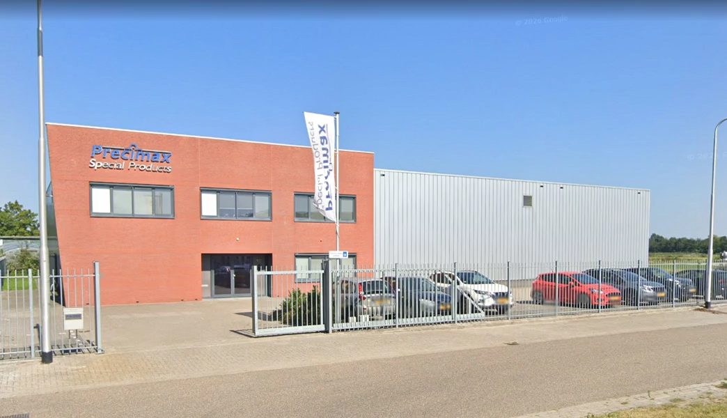 Het Precimax-pand aan de Ampèrestraat in Hillegom